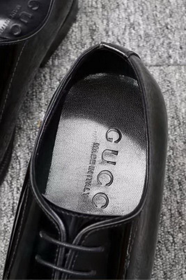 Gucci Business Men Shoes_047